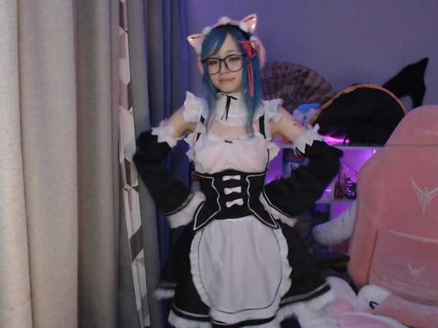 GertieCoach live cam on BongaCams