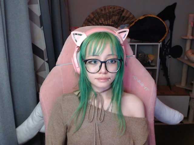 GertieCoach live cam on BongaCams