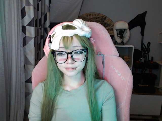 GertieCoach live cam on BongaCams