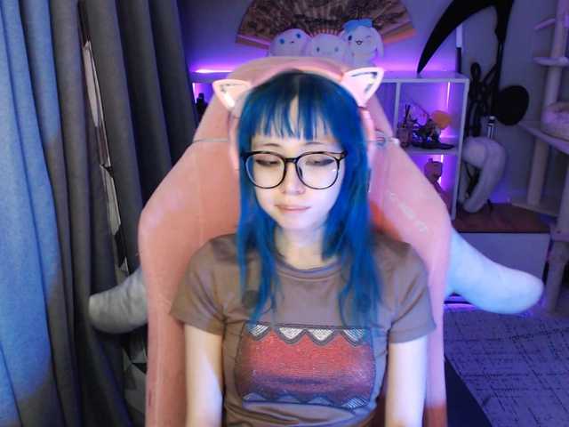 GertieCoach live cam on BongaCams
