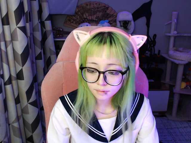 GertieCoach live cam on BongaCams