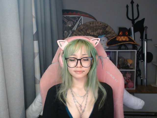 GertieCoach live cam on BongaCams
