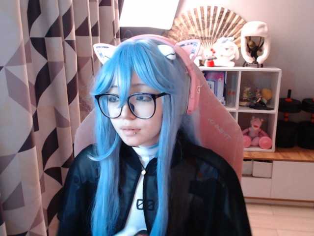 GertieCoach live cam on BongaCams