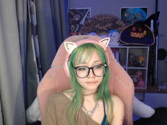 GertieCoach live cam on BongaCams