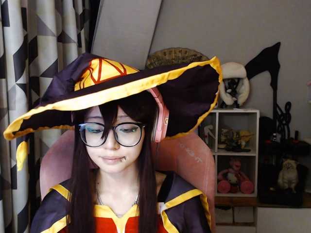 GertieCoach live cam on BongaCams