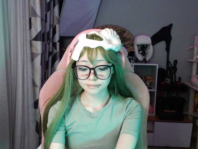 GertieCoach live cam on BongaCams