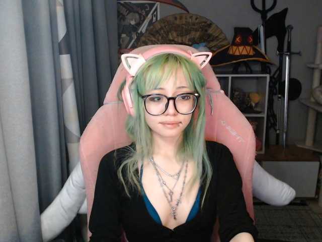 GertieCoach live cam on BongaCams