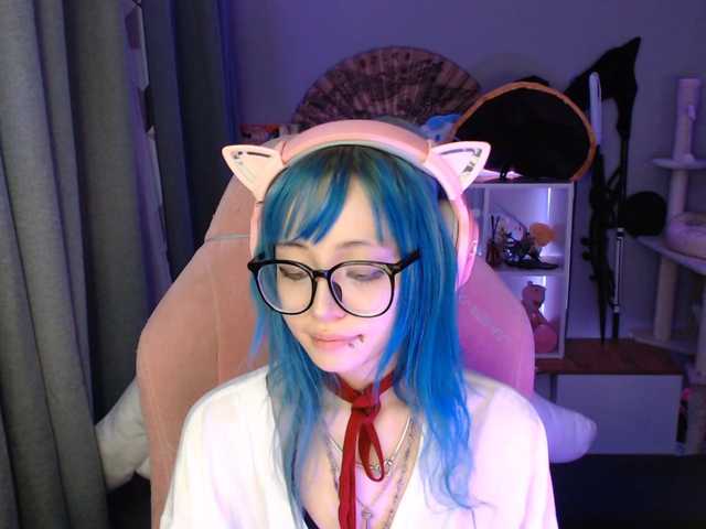 GertieCoach live cam on BongaCams