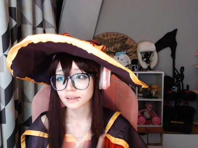 GertieCoach live cam on BongaCams