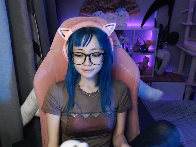 GertieCoach live cam on BongaCams