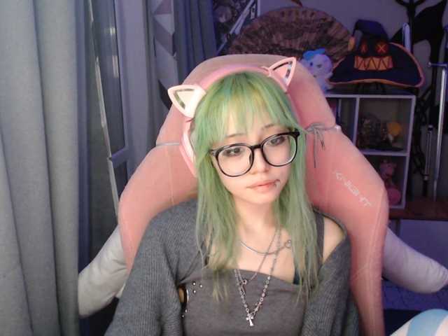 GertieCoach live cam on BongaCams