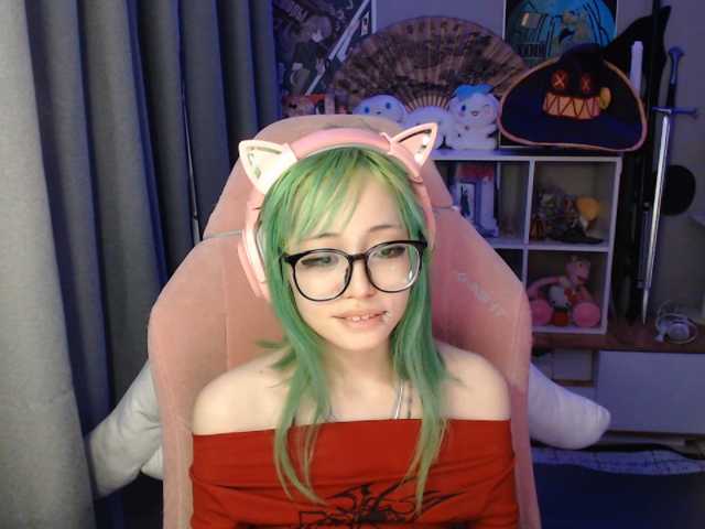 GertieCoach live cam on BongaCams