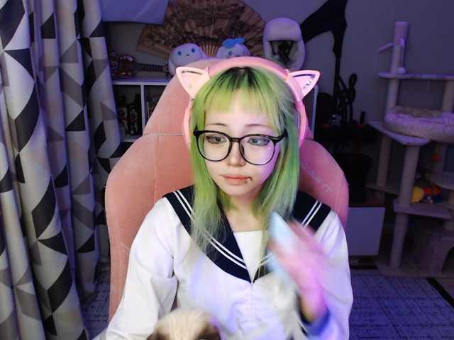 GertieCoach live cam on BongaCams