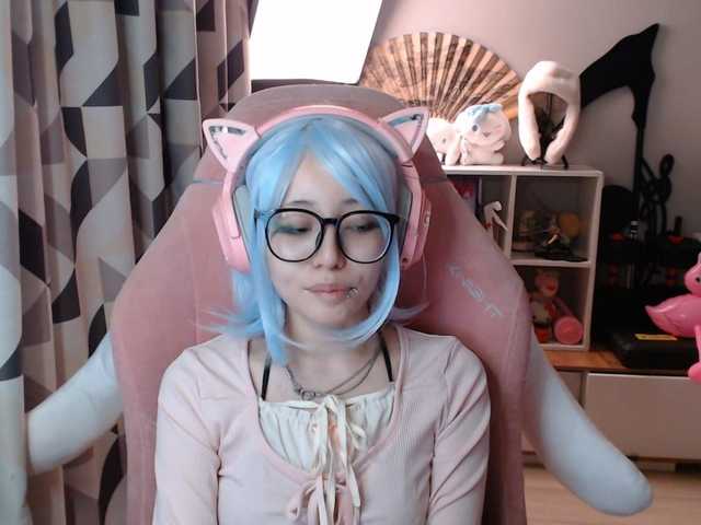 GertieCoach live cam on BongaCams