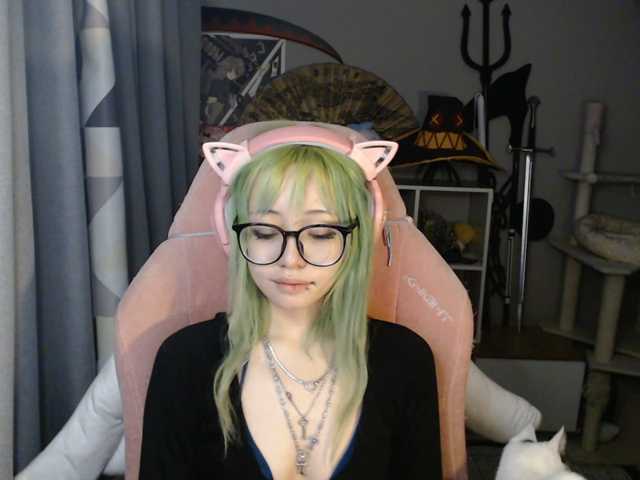 GertieCoach live cam on BongaCams
