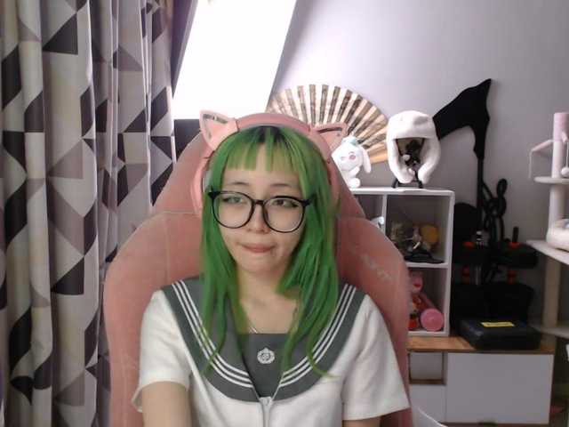 GertieCoach live cam on BongaCams