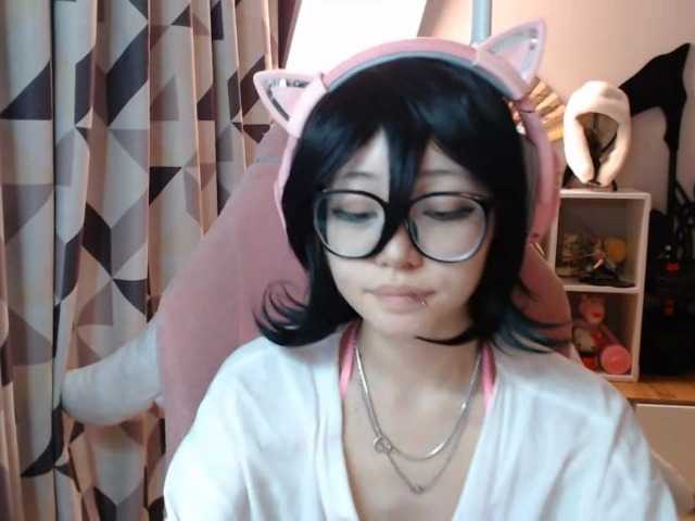 GertieCoach live cam on BongaCams