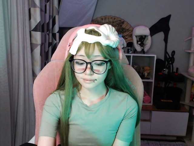 GertieCoach live cam on BongaCams