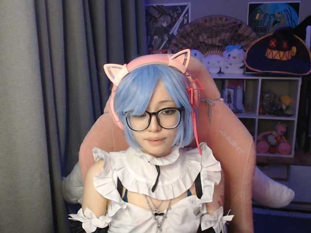 GertieCoach live cam on BongaCams