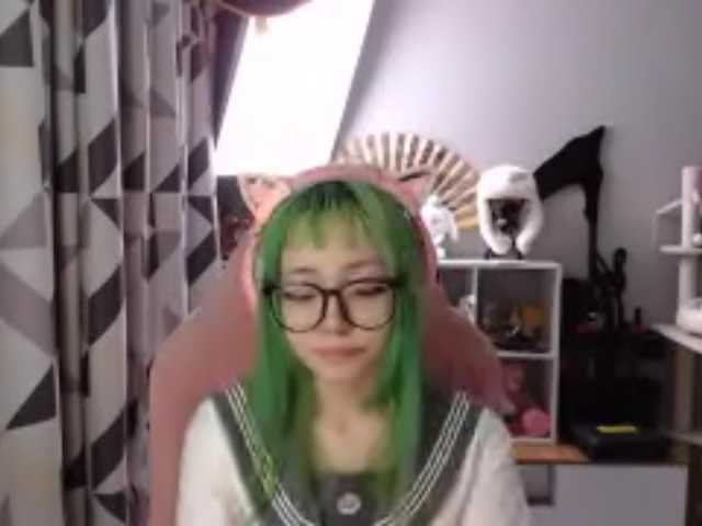 GertieCoach live webcam show