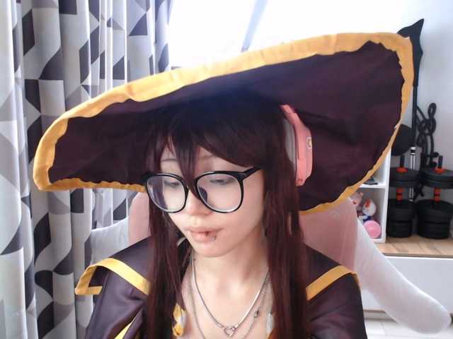 GertieCoach live cam on BongaCams