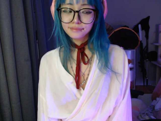 GertieCoach — live female cam