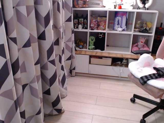 GertieCoach live cam on BongaCams