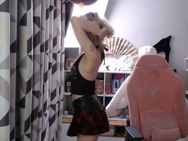 GertieCoach live cam on BongaCams