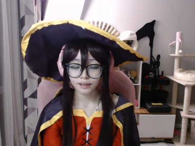 GertieCoach live cam on BongaCams