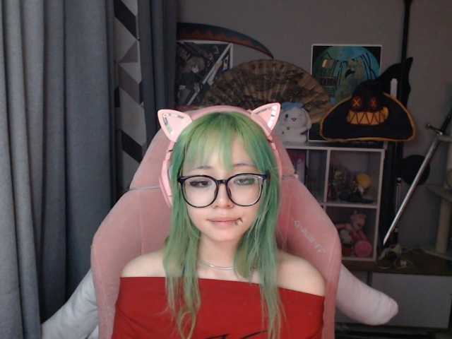 GertieCoach live cam on BongaCams