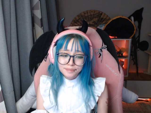 GertieCoach live cam on BongaCams