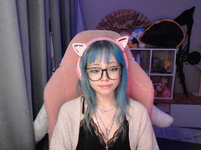 GertieCoach live cam on BongaCams
