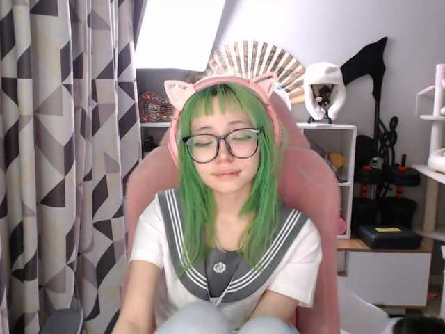 GertieCoach live cam on BongaCams