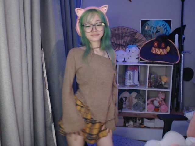 GertieCoach live cam on BongaCams
