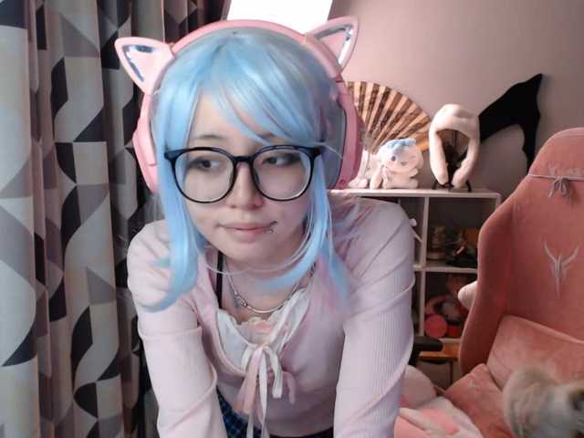 GertieCoach live cam on BongaCams