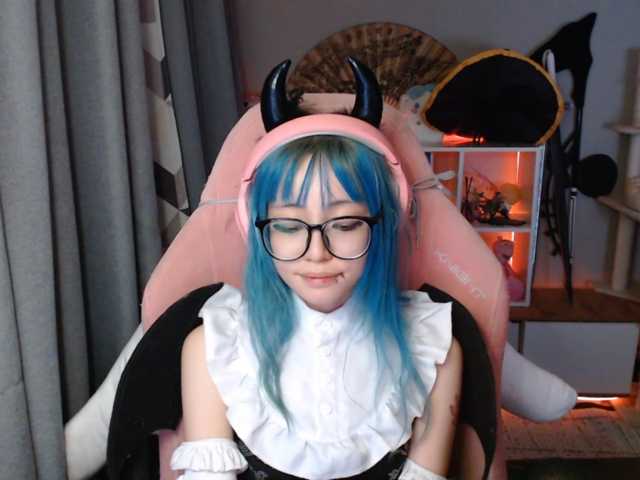 GertieCoach live cam on BongaCams