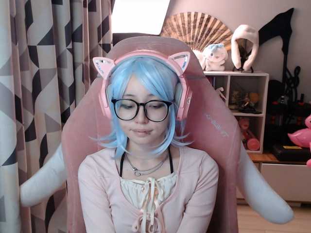 GertieCoach live cam on BongaCams