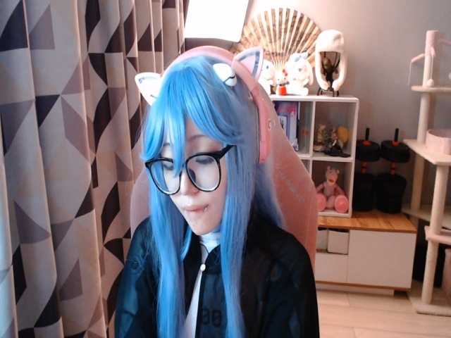 GertieCoach live cam on BongaCams