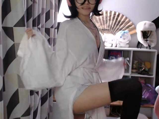 GertieCoach live cam on BongaCams