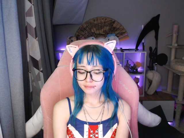 GertieCoach live cam on BongaCams