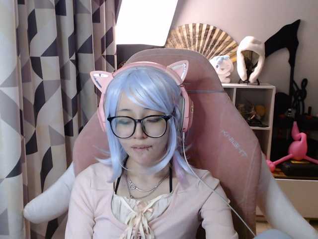 GertieCoach live cam on BongaCams