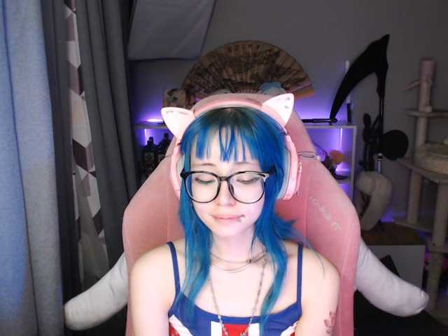 GertieCoach live cam on BongaCams