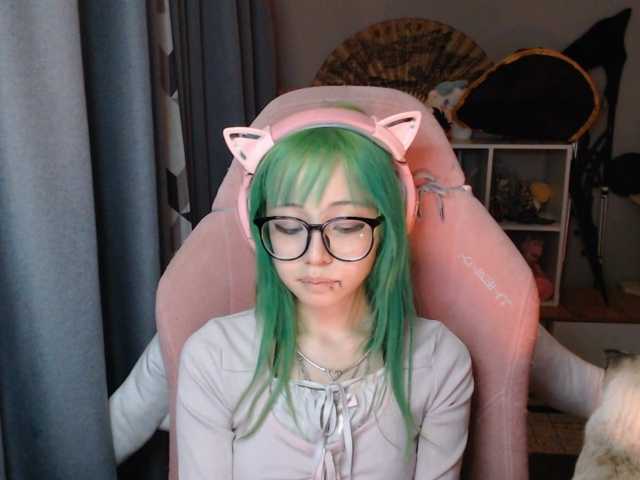 GertieCoach live cam on BongaCams