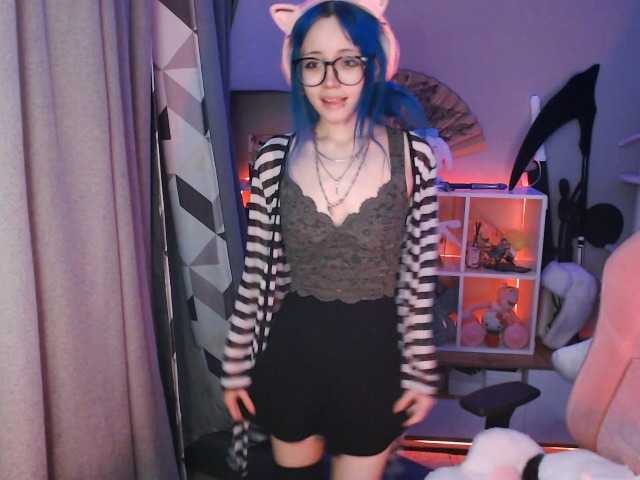 GertieCoach live cam on BongaCams