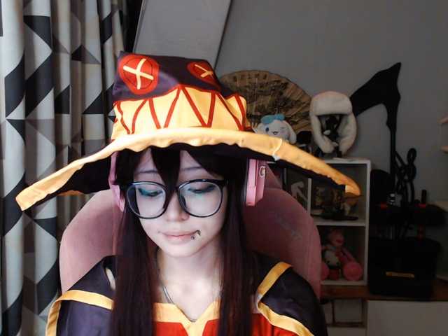 GertieCoach live cam on BongaCams