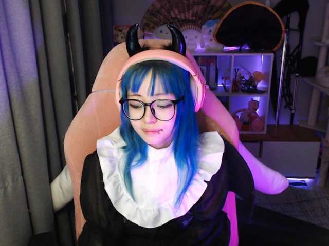GertieCoach live cam on BongaCams