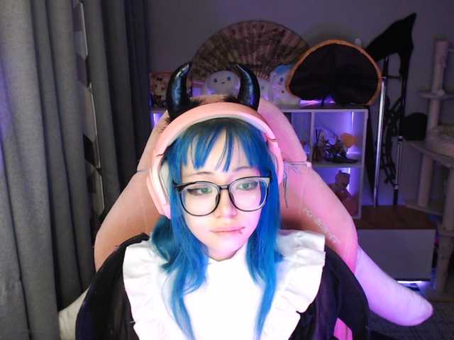 GertieCoach live cam on BongaCams