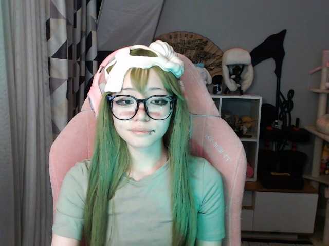 GertieCoach live cam on BongaCams