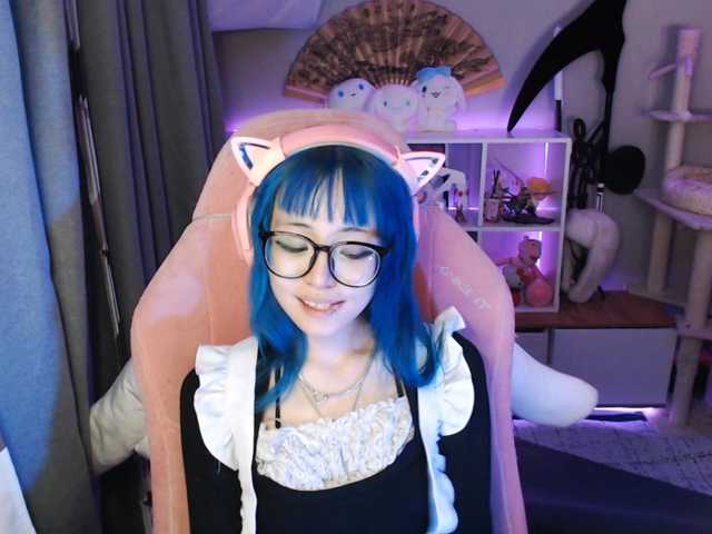 GertieCoach live cam on BongaCams