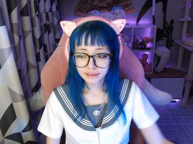 GertieCoach live cam on BongaCams